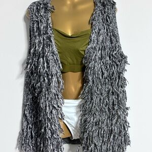 H&M Black, White and Gray Boho Fringe Textured Women's Cardigan Sweater Vest M